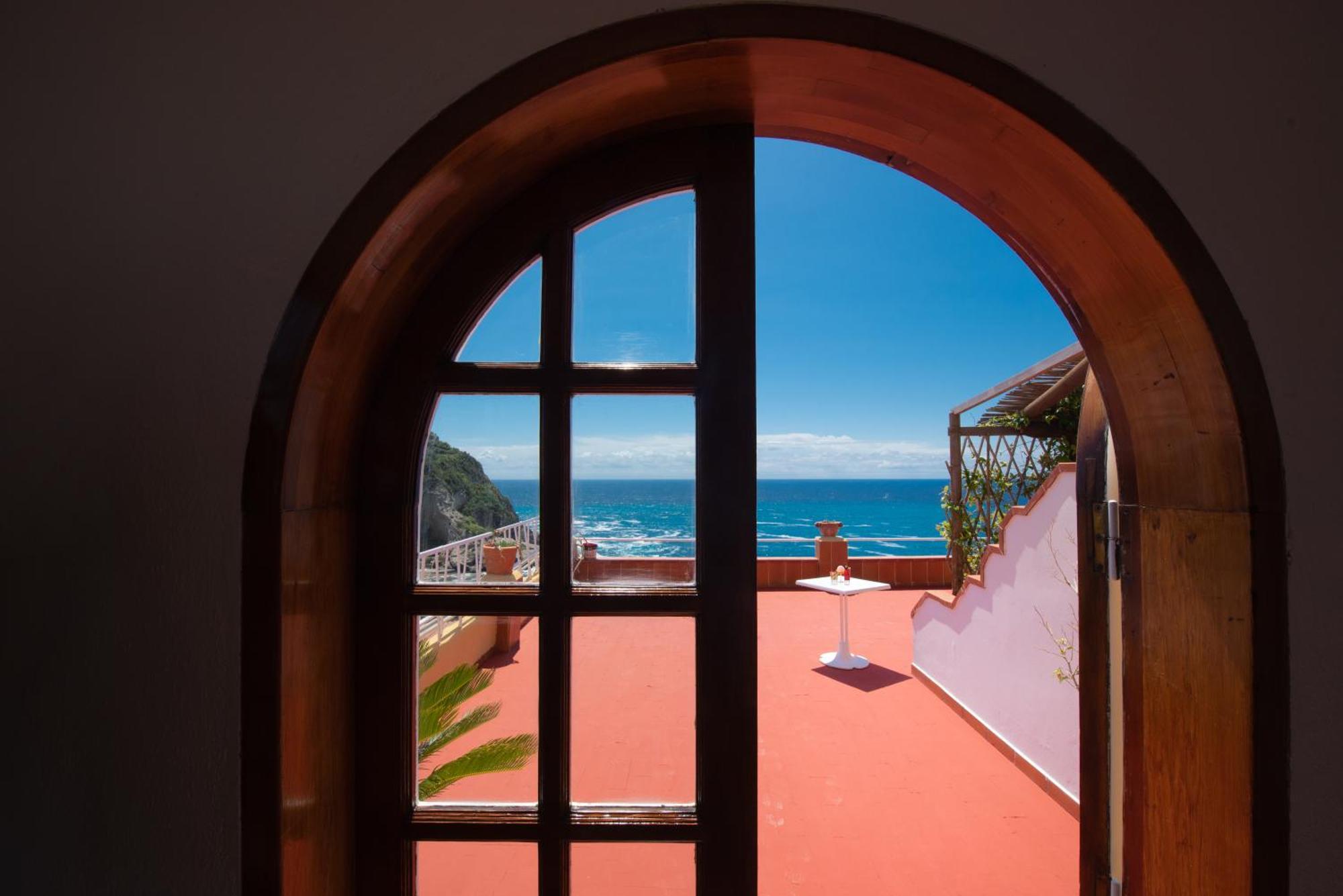 Hotel Villa Sirena Sant'Angelo  Exterior foto